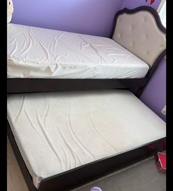 Twin bed with trundle