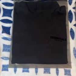 Essential Hoodie And Sweats