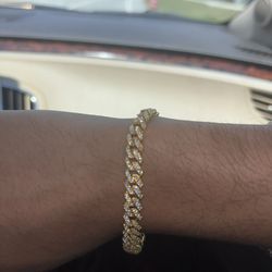 Diamond Test Approved 8MM Moissanite Cuban Bracelet 