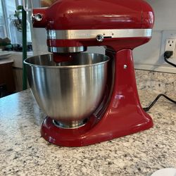 Kitchenaid Artisan Mini In Good Working Condition.