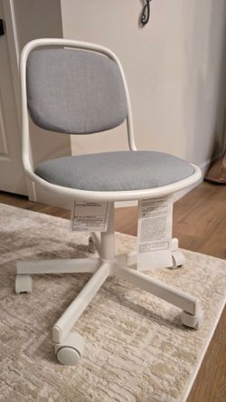 Brand New! Ikea Swivel chair