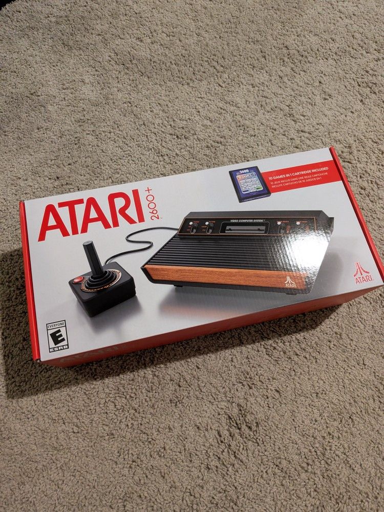 Atari 2600+ console (NEW)