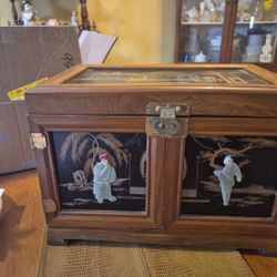 Vintage chinese wooden jewelry box