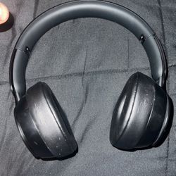 Beats Solo Pro