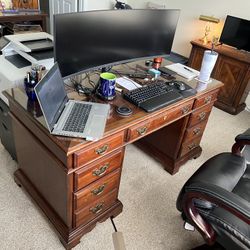 Mahogany “American Drew” Office Desk