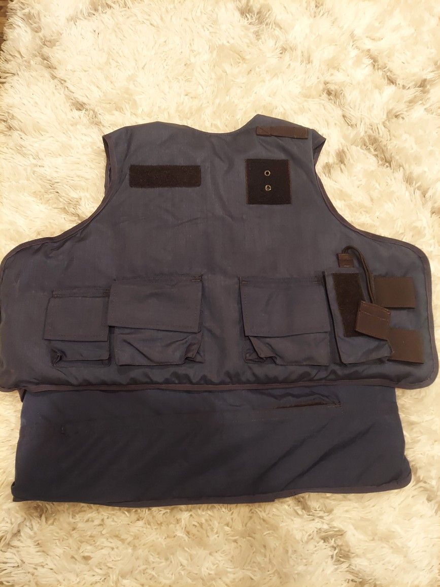 bullet proof vest with plate