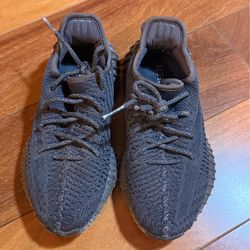 Adidas Yeezy Boost 350 V2, Black US 4