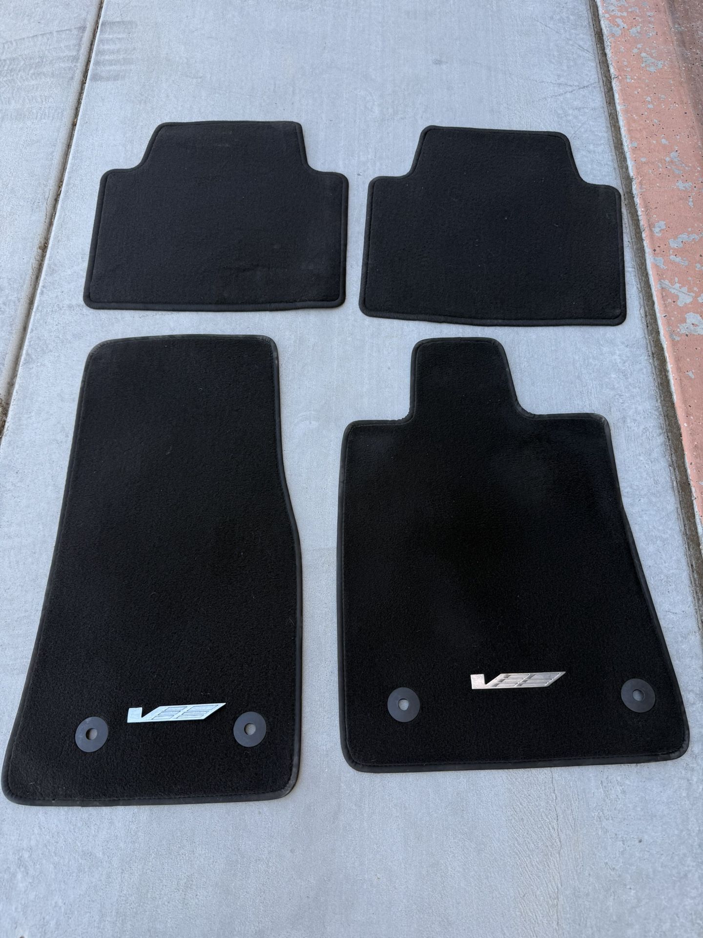 Floor Mats, Carpet - GM (84033822) OEM GM Floor Mats, Carpet for 2016-2019 Cadillac ATS