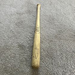 Parma Hts - Hank Aaron 29 Inch Baseball Bat - $ 10