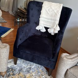 Accent Chair 