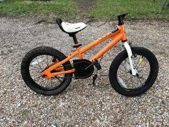 Kids Bike, Good condition, Needs Handle Bars