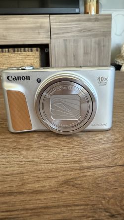 Canon SX740 Hs (read Full Description Before Messaging Me)