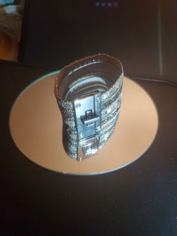 Designer Bracelet With Marcasite Chips And Clasp