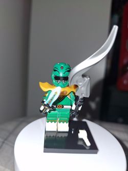 LEGO Green Power Ranger Minifigure with Accessory