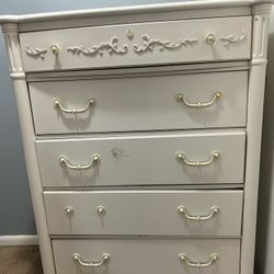 Wood Chest 5 Drawers 