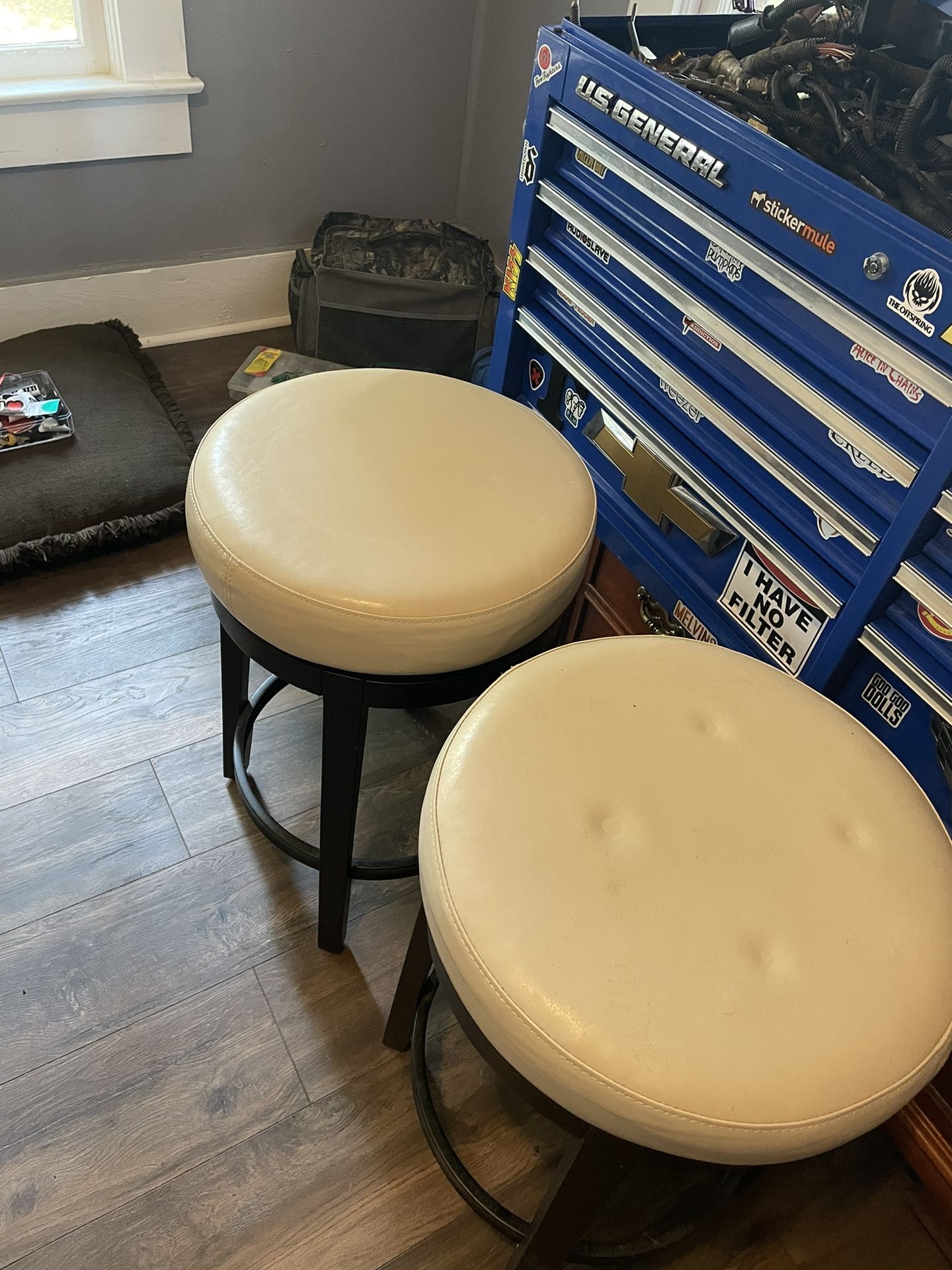 Swivel Bar Stools. for Sale in Crawfordville, FL OfferUp