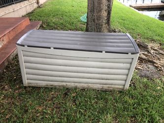 Plastic box for patio