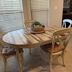 Rustic Dining Room Table And 4 Chairs