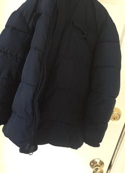 Old navy boys 5T bubble jacket navy