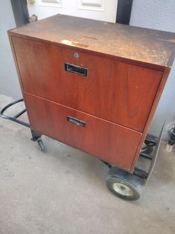 Filing cabinet measurements in pictures no key