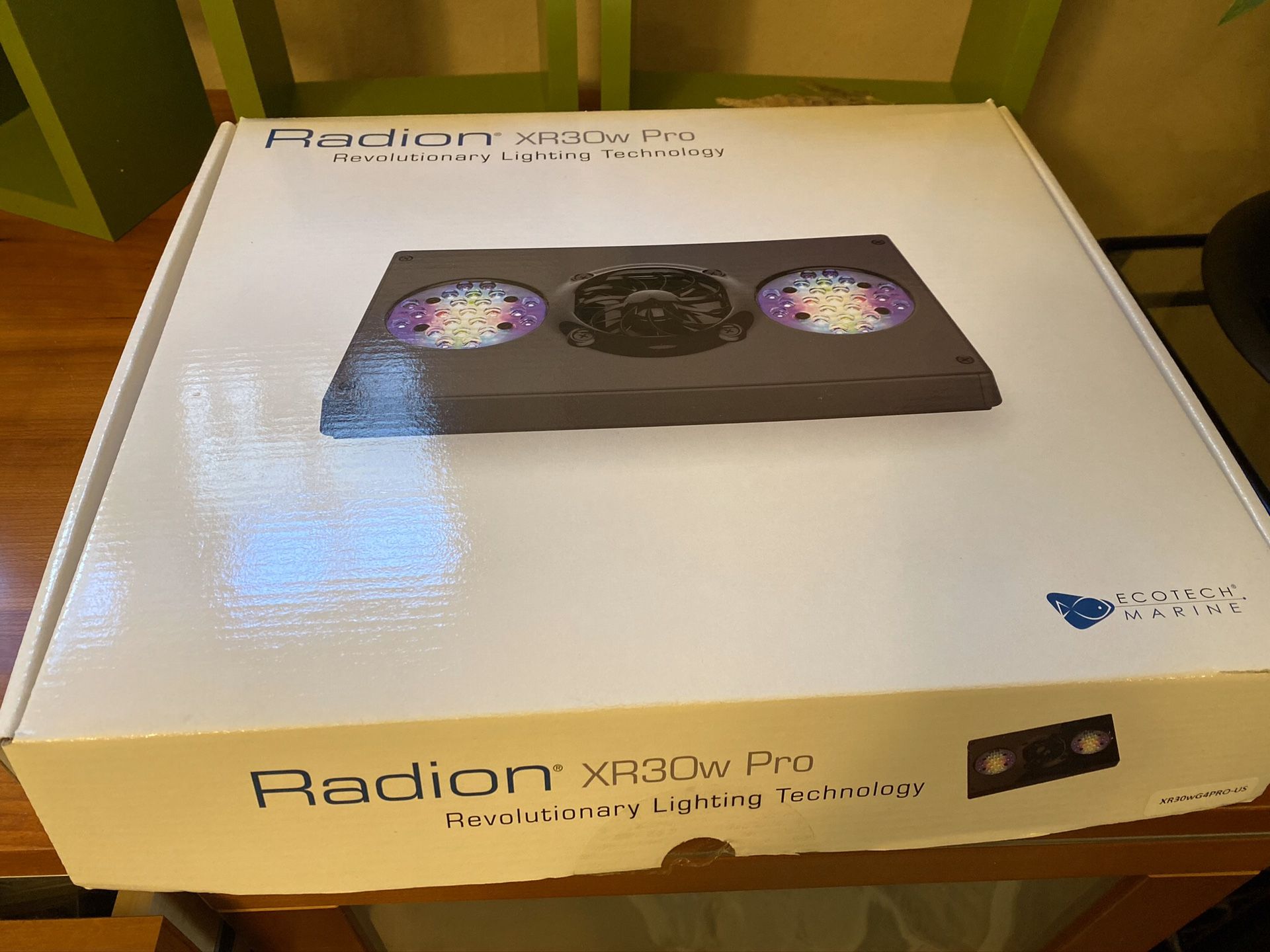 Ecotech Radion XR30W Pro Gen 4 (newest model) reef aquarium light for Sale in Seattle, WA OfferUp