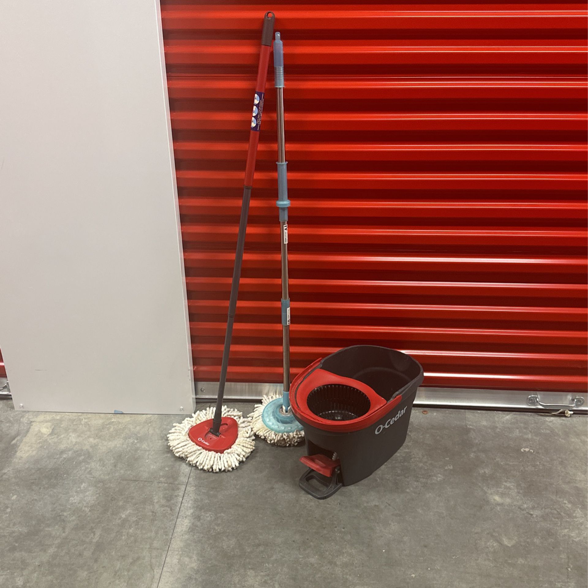 Spin Mop Brooms Dust Pan 