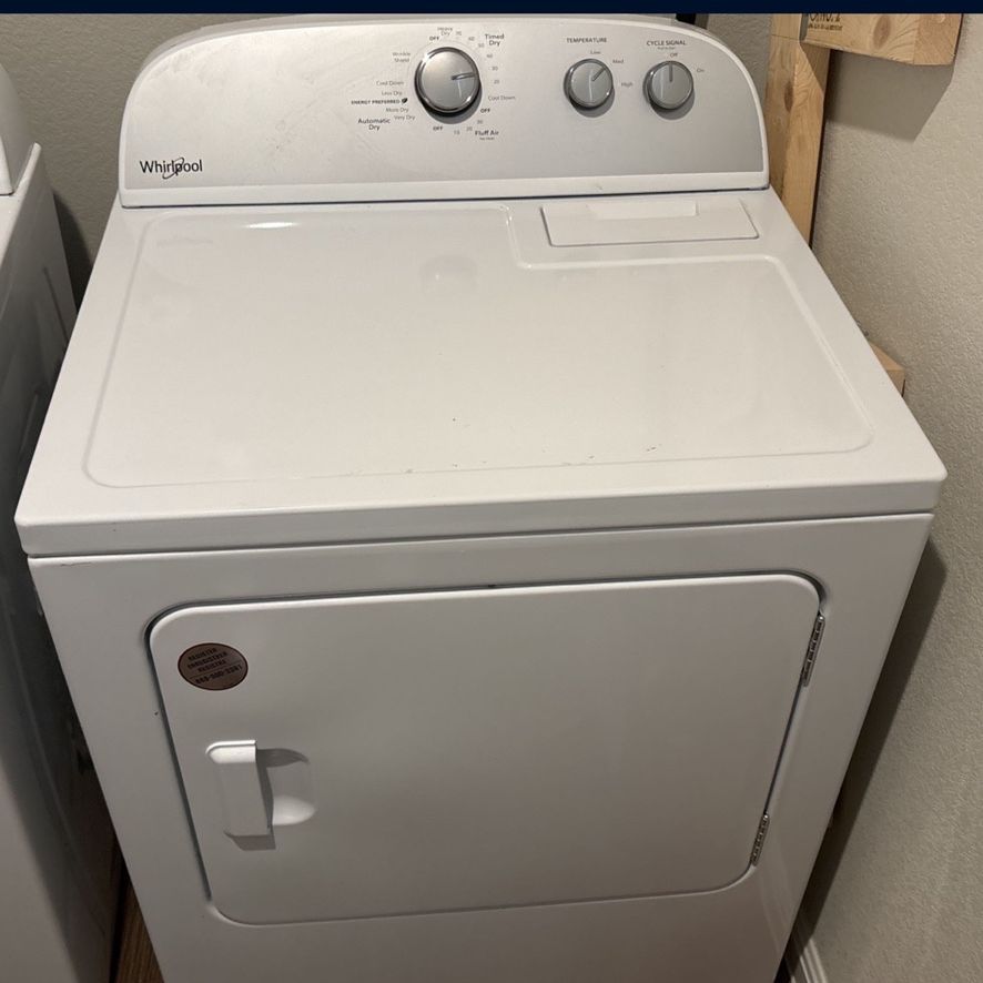 Whirlpool Electric Washer/Dryer Set
