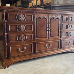 Richly Appointed 9-Drawer Doublewide Dresser