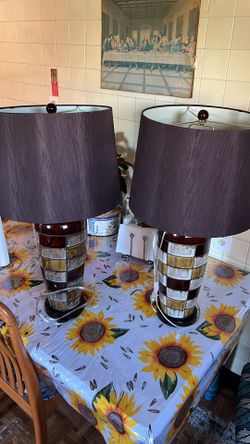 Set of 2 Large Decorative Table Lamps - 30” Tall - Excellent Condition