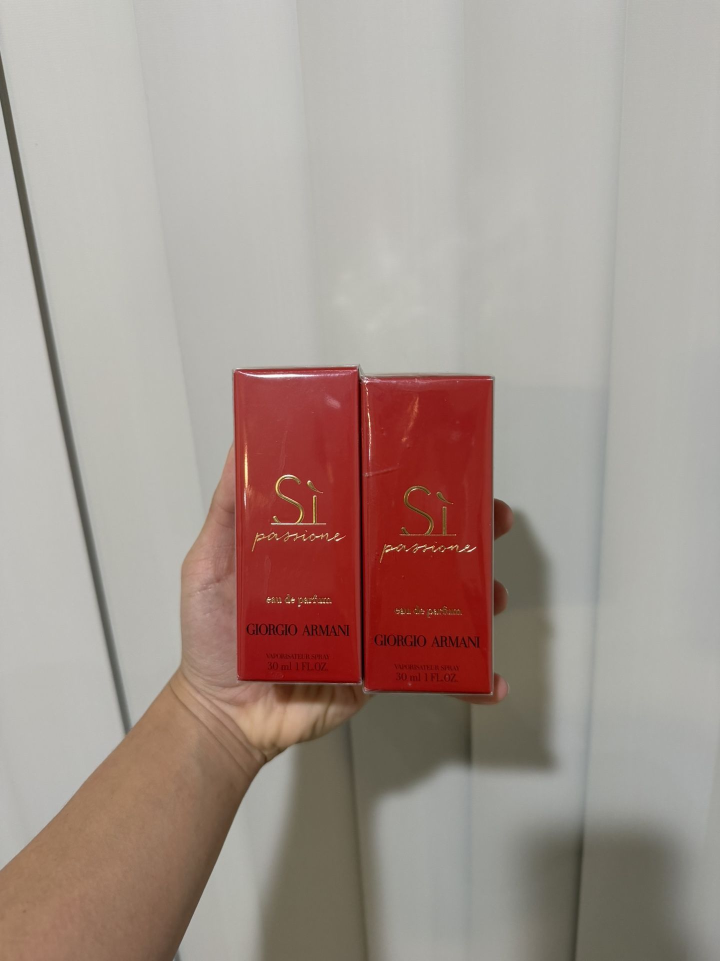ARMANI PERFUME