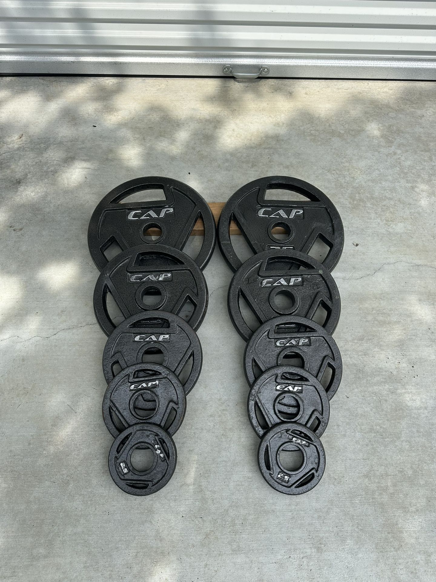 Cap Olympic Barbell Grip Weight Plates $180