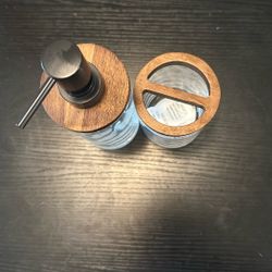 Wood And Glass Bathroom Set 