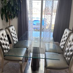 Dining table with 4 chairs