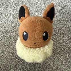 Pokemon Center Plush 2010 Pokedoll Eevee Doll