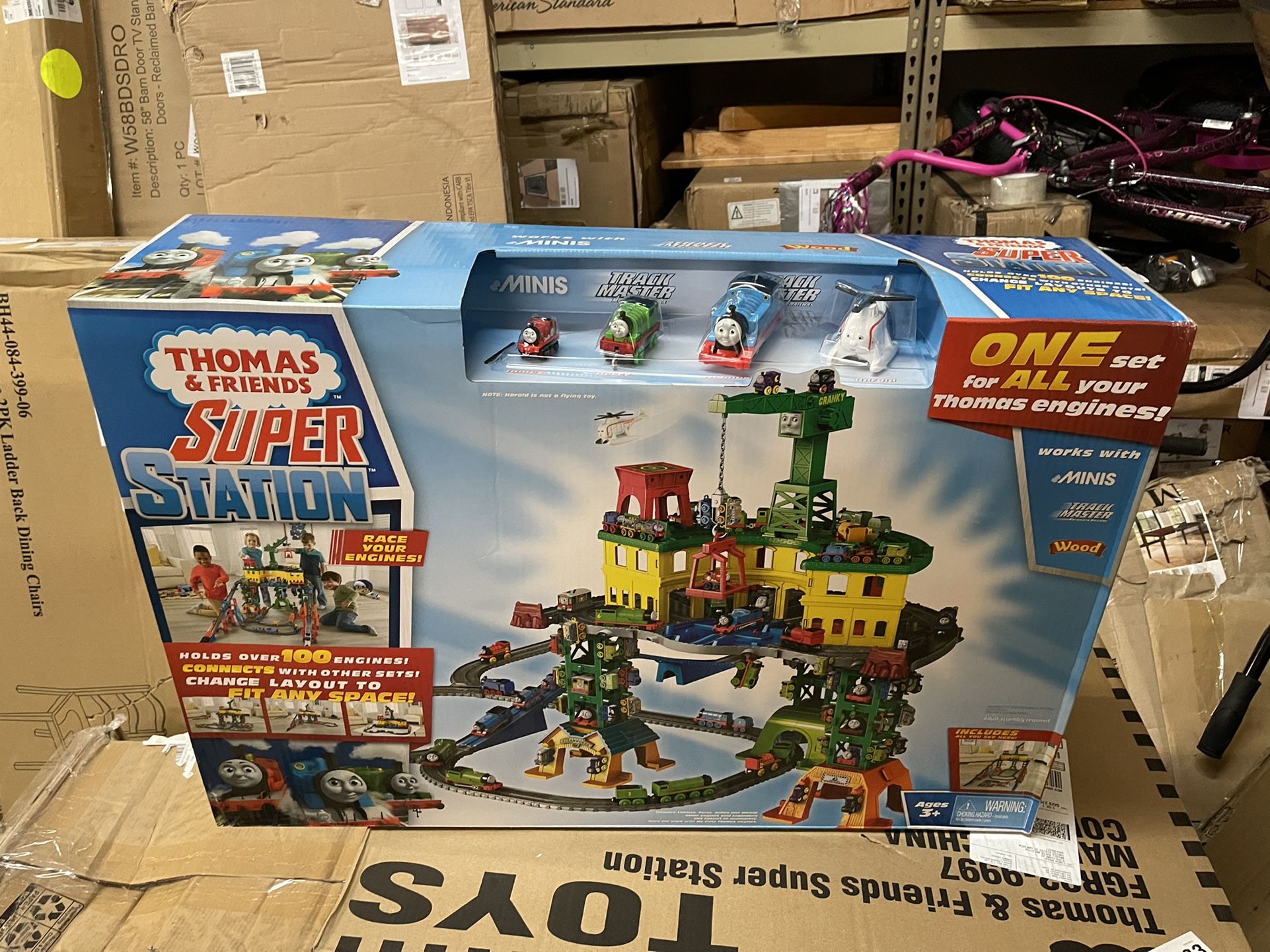 Thomas & Friends Super Station Railway Train Track Set