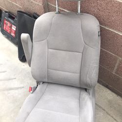 2011-2017 Honda Odyssey Front Left Driver Seat