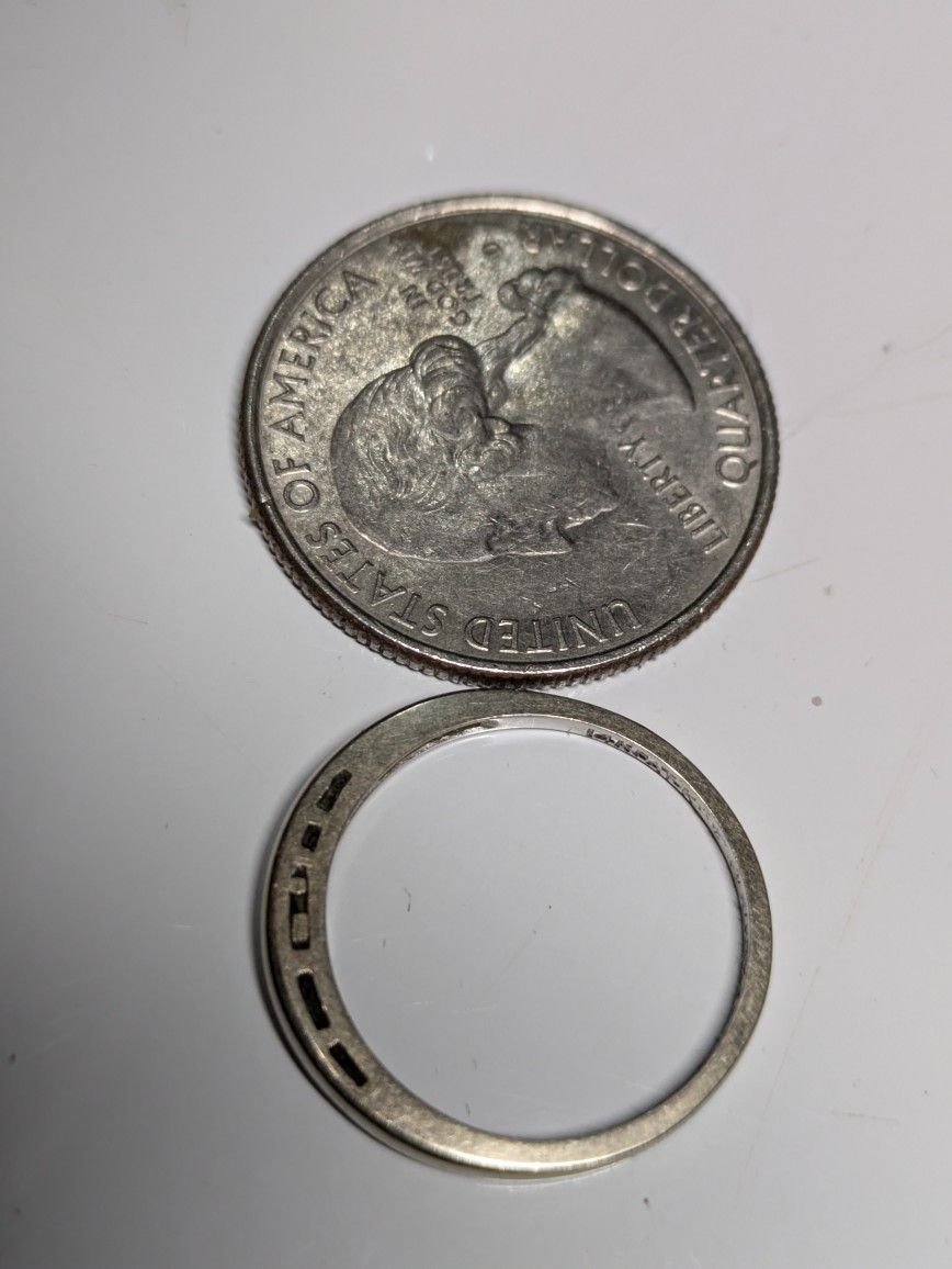 14K Unique Shaped Wedding Ring Size 7 , White Gold