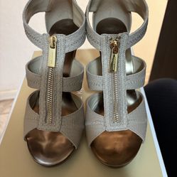 Michael Kors Shoes Size 7 1/2 