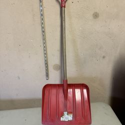 Kid’s Snow Shovel 