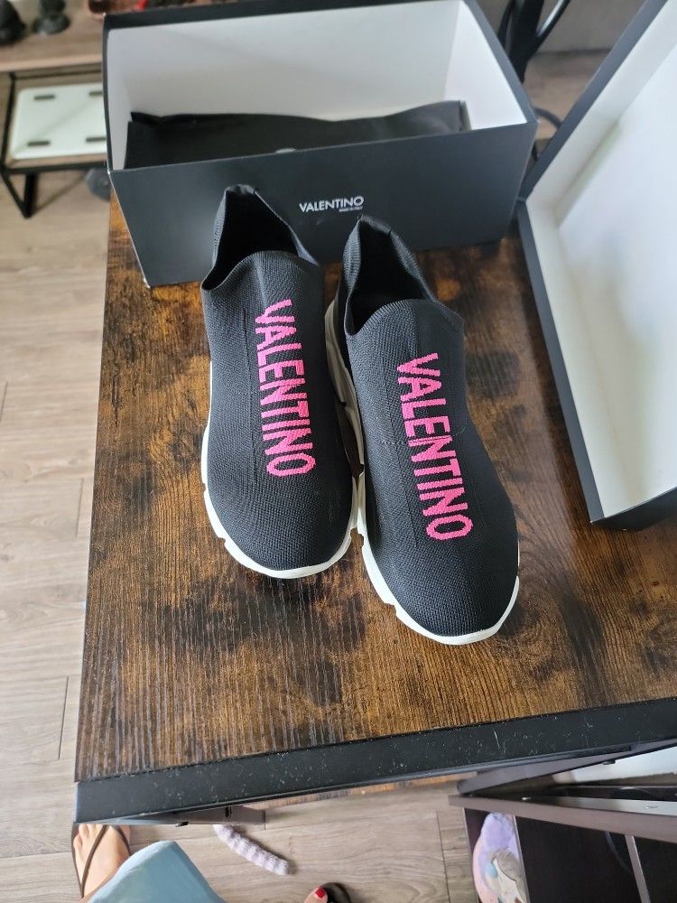 Valentino 