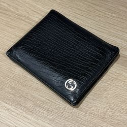 Gucci Bi-Fold Leather Wallet