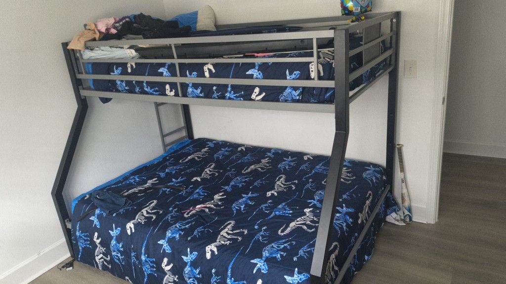 Full Size And Twin Bunk Bed 