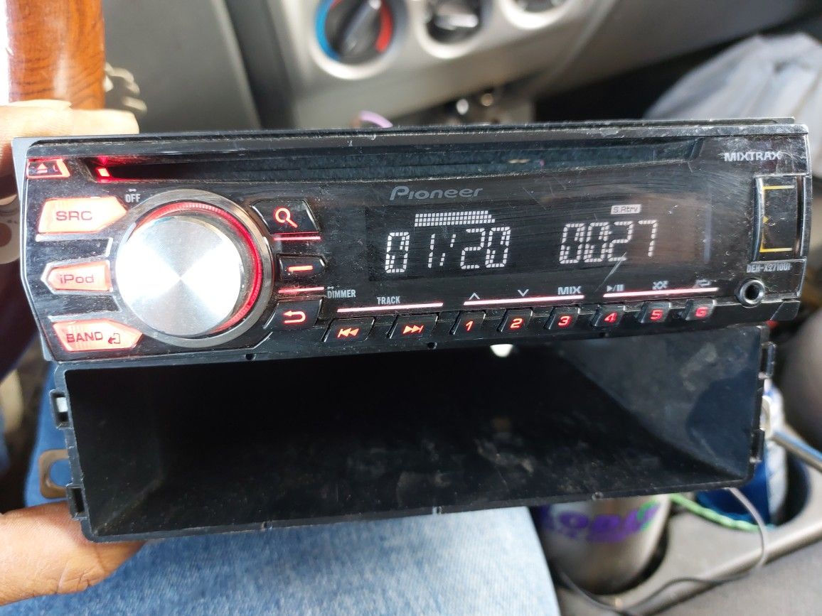 STEREO PIONEER CD AUX USB GOOD CONDICIÓN ABLO
