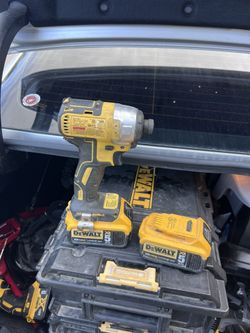 Dewalt Impact + 2 5ah Batteries