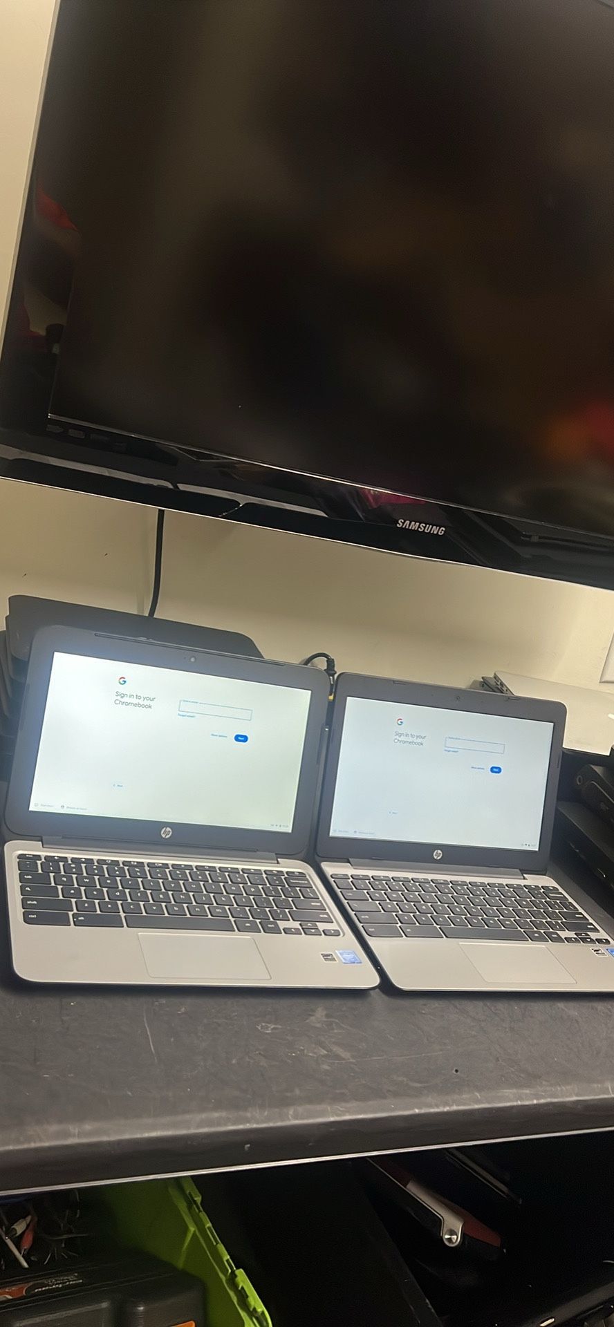 2 HP Chromebook