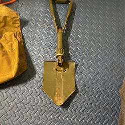 Portable Camp Shovel