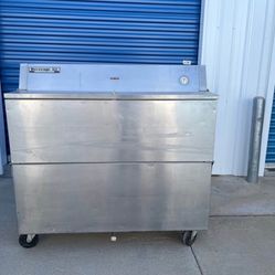 Commercial Refrigerator 