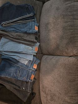 8 pairs of womens jeans and 1 men