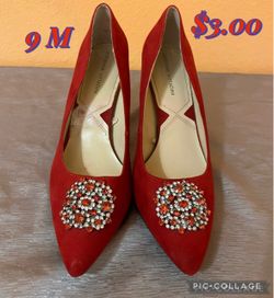 Adrienne Vittadini red high heels 9 M
