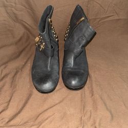 Shoe’s 